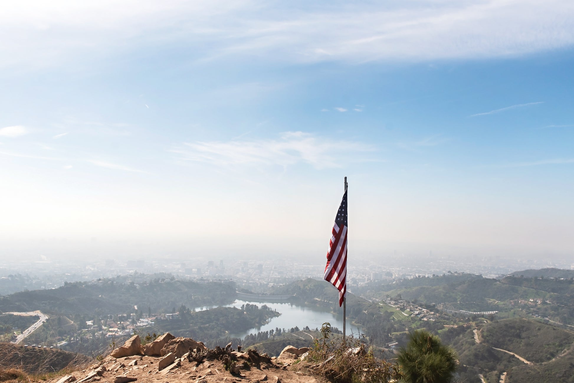 LA Flag Canvas | California Flag Print | 17 Mile