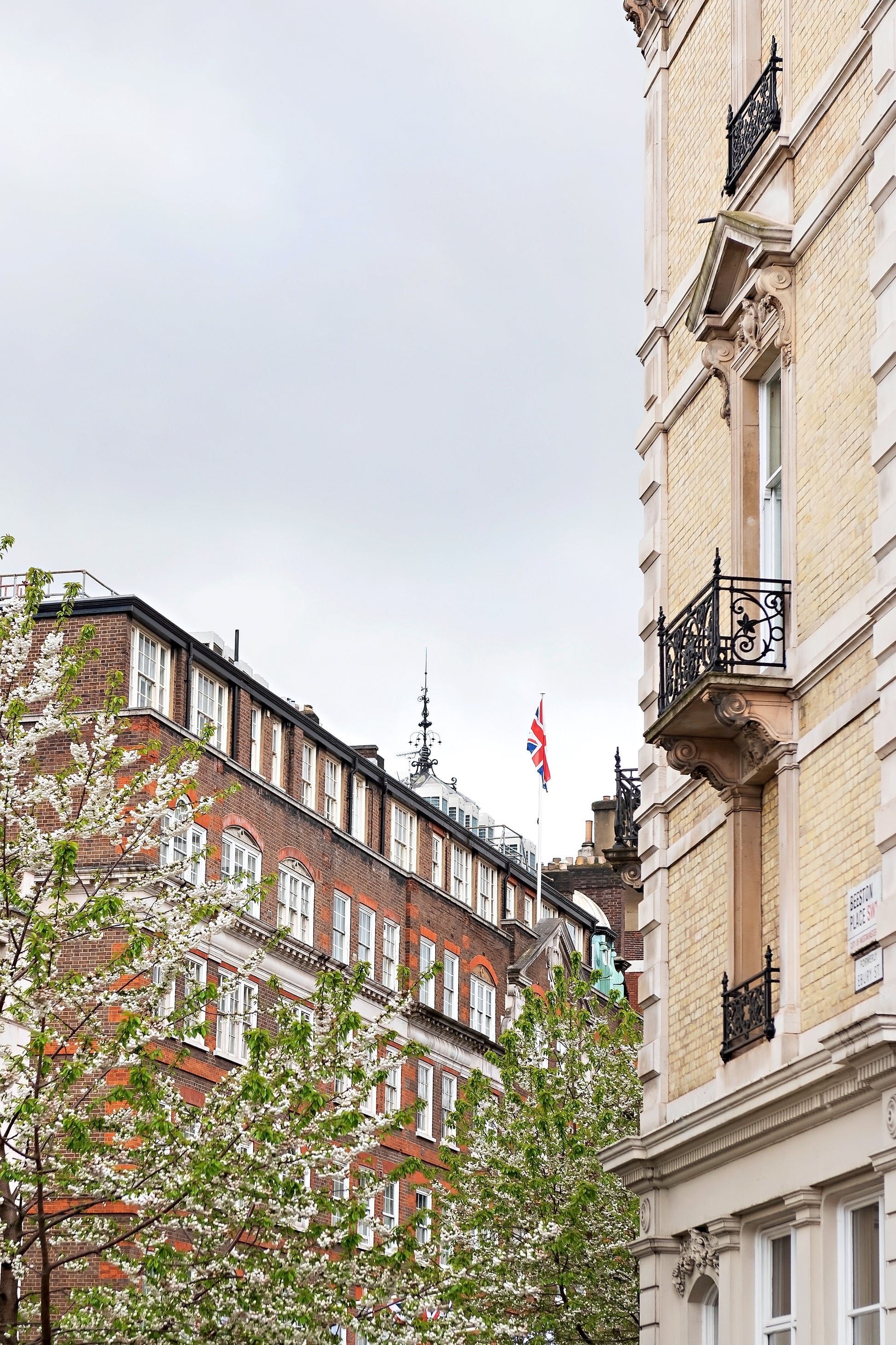 London Architecture Print | London Architecture Picture | 17 Mile