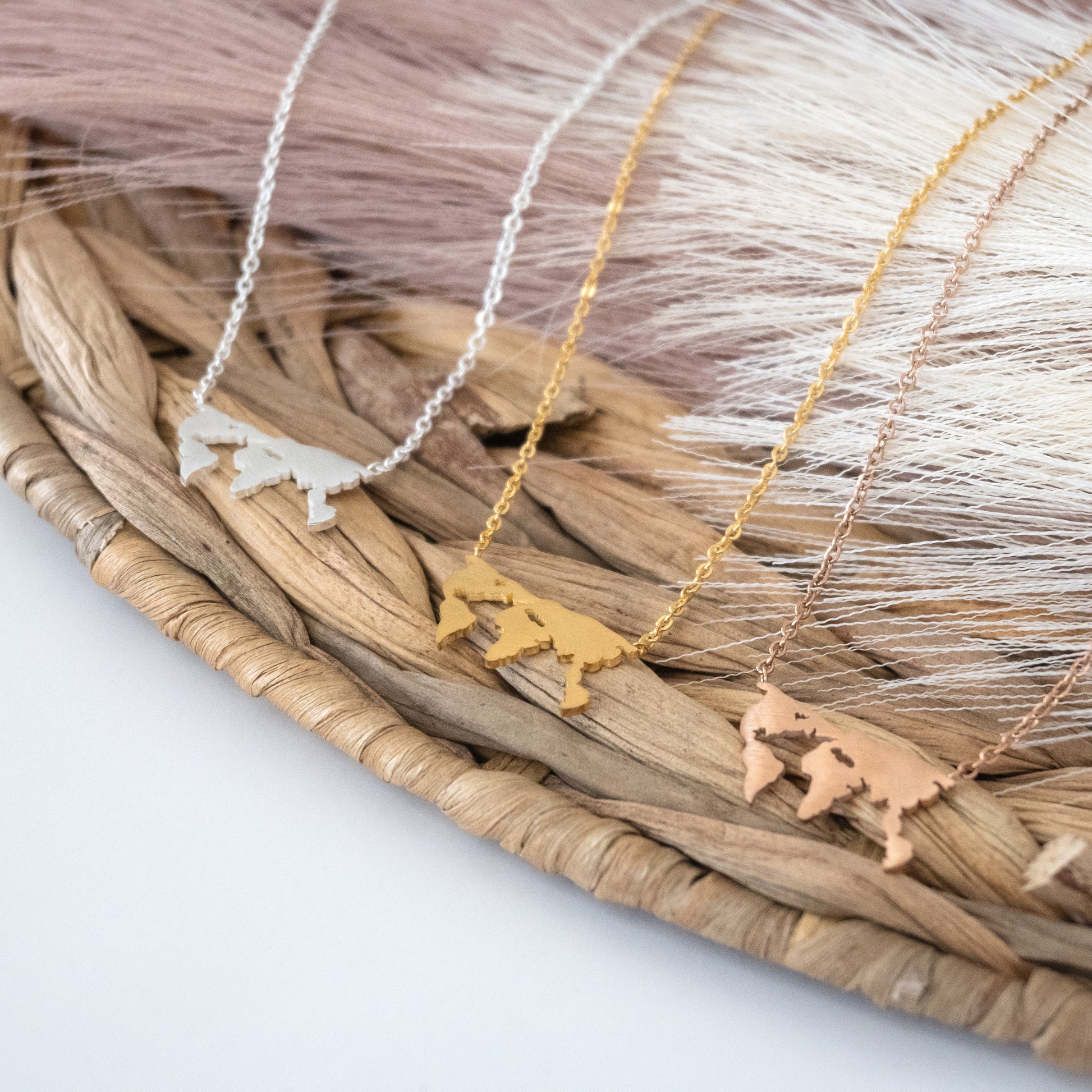 World Map Necklace | Stainless Steel Necklace | 17 Mile