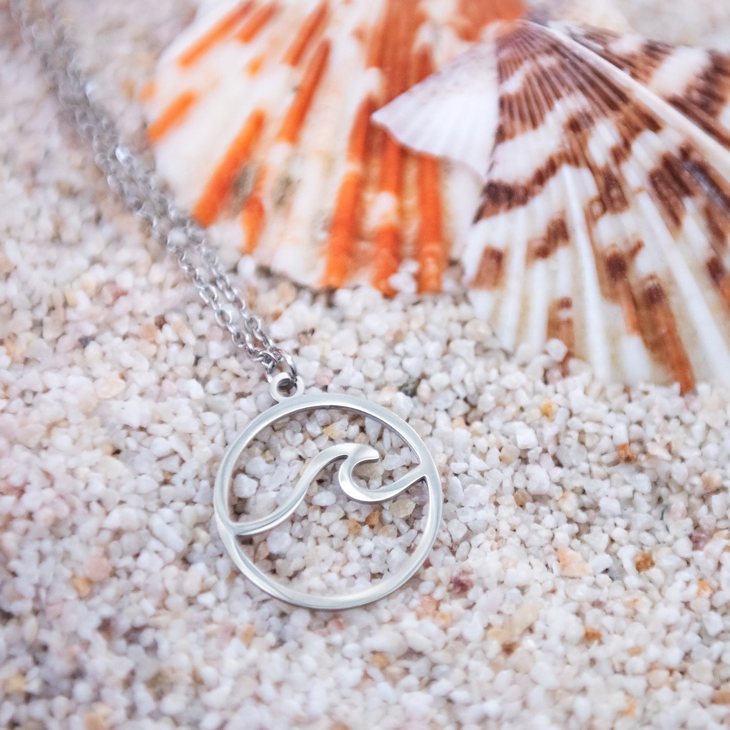 Round Wave Necklace